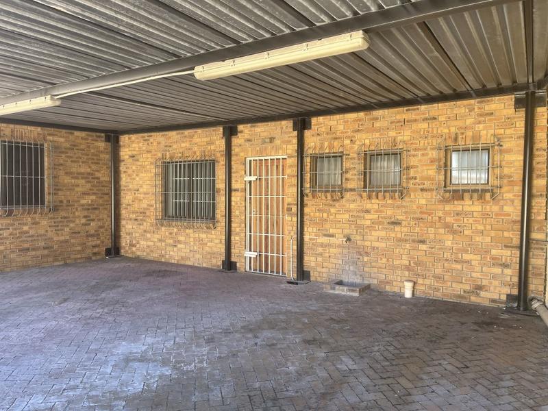 To Let Commercial Property for Rent in Montague Gardens Western Cape